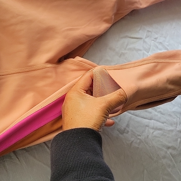 Dri-Fit Nike Sports Pants - Picture 3 of 7